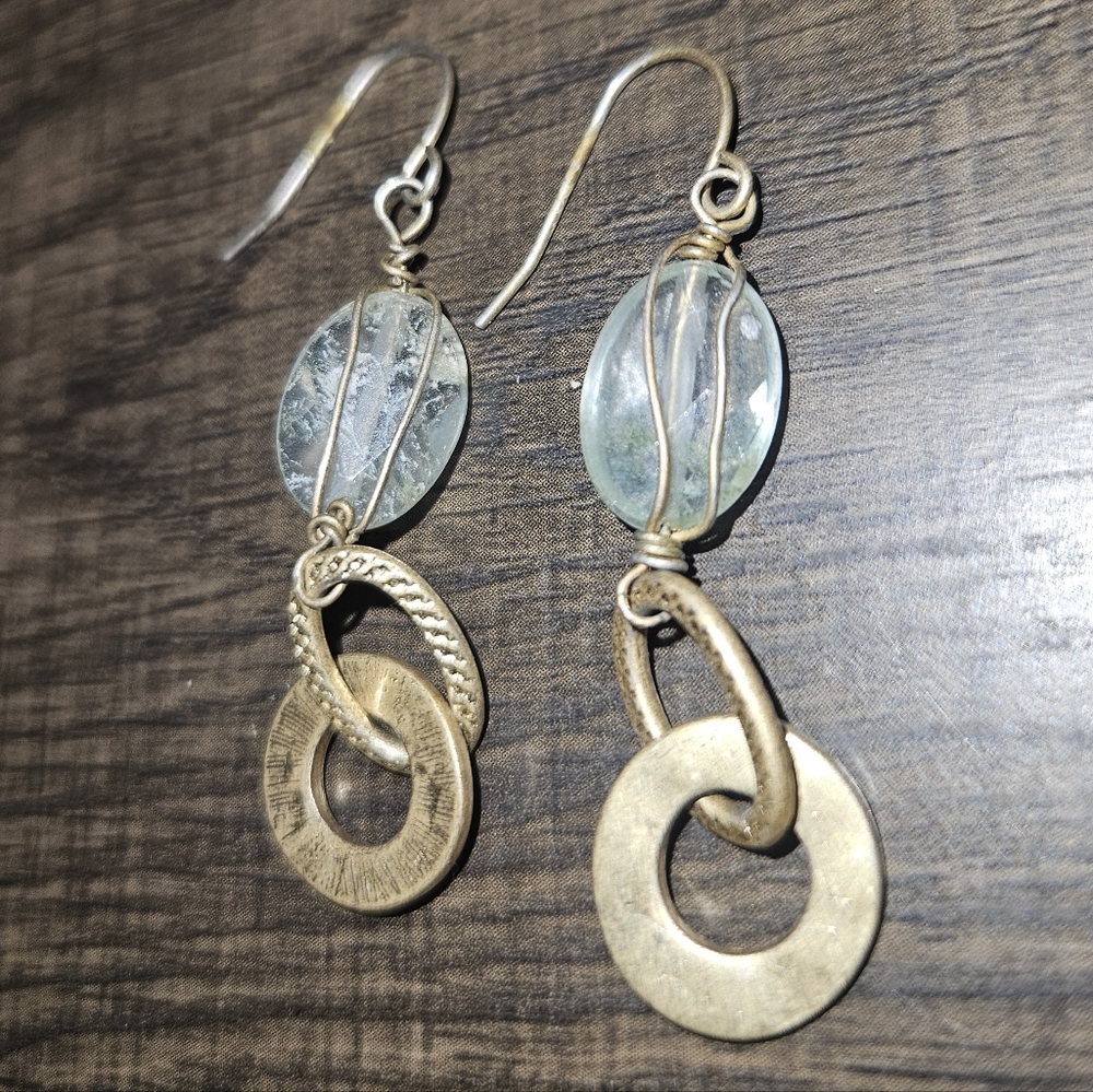 Elegant Gold Dangle Circle Earrings With Stone